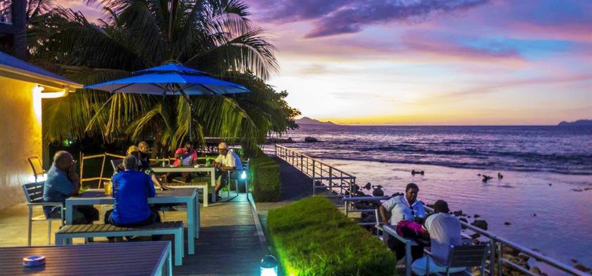 Waterfront dining at Splash Bar and Grill at sunset