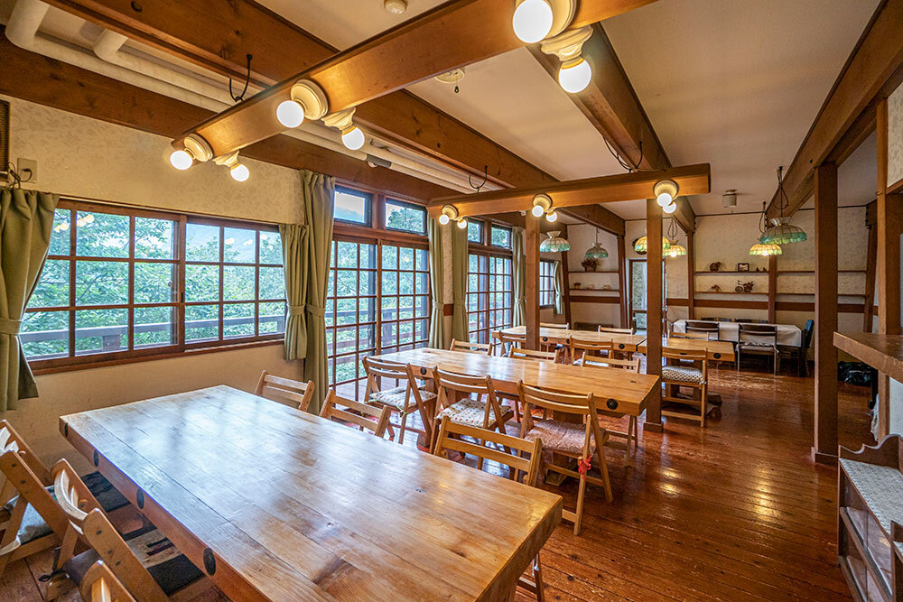 Woodpecker Lodge